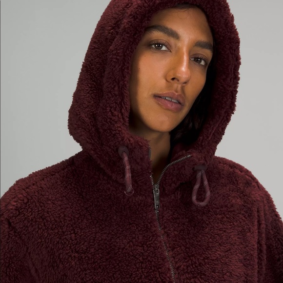 Lululemon 1/2 zip fleece 6 - Picture 3 of 13